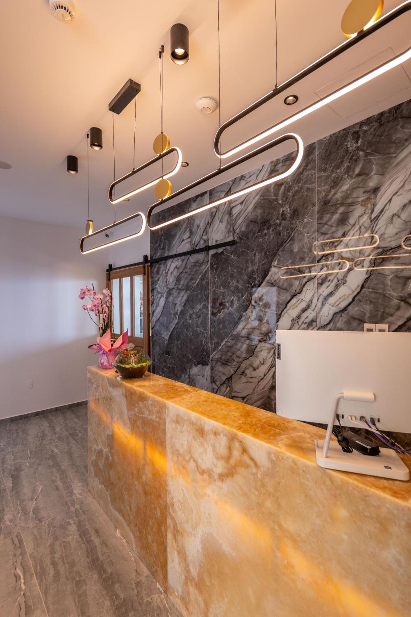 סרנדה Litan Hotel מראה חיצוני תמונה