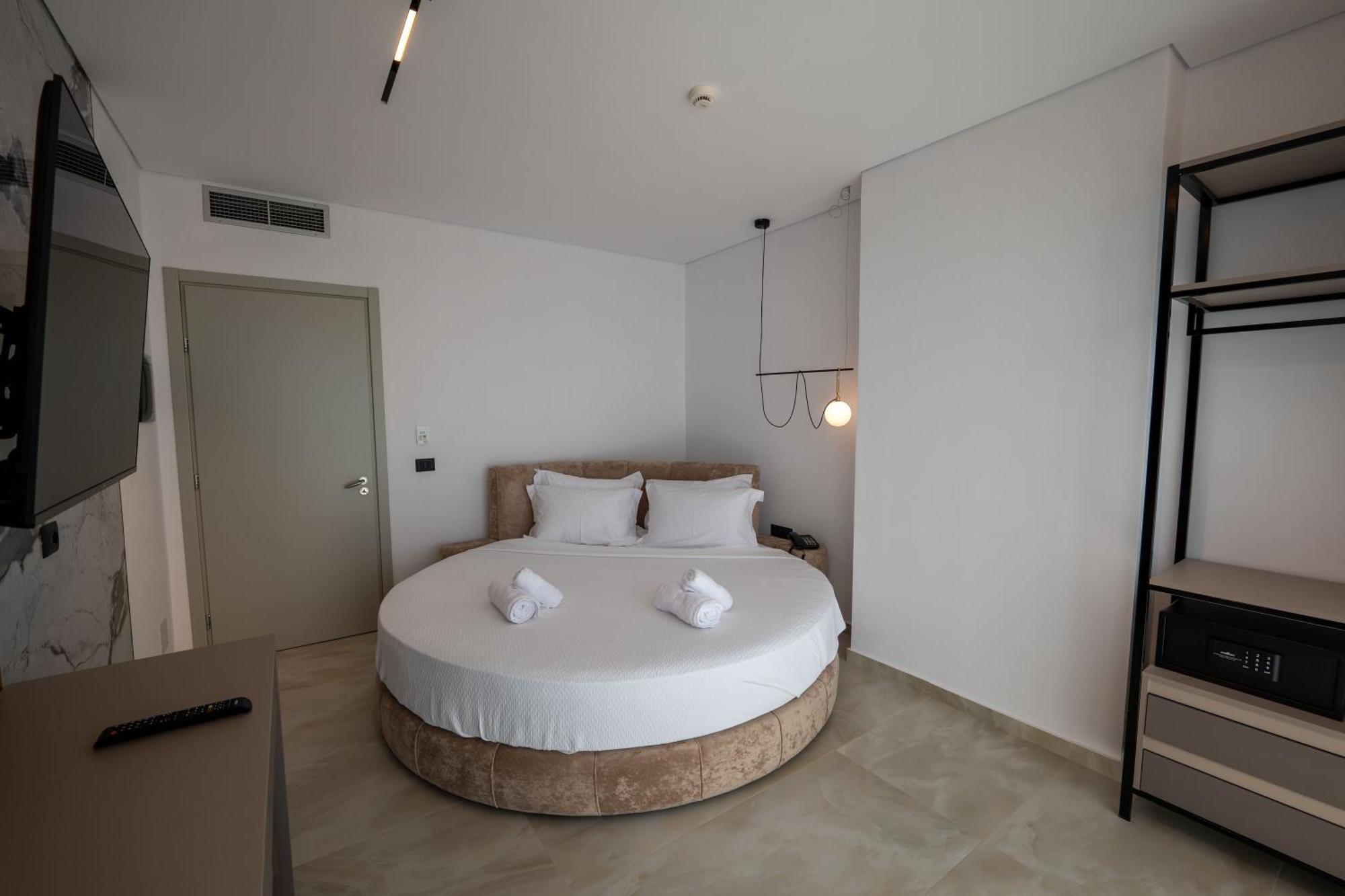 סרנדה Litan Hotel מראה חיצוני תמונה